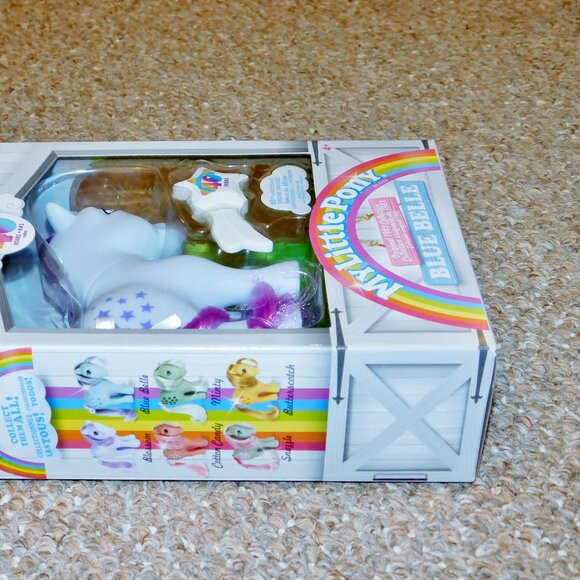 2023 Hasbro My Little Pony Blue Belle MIB Brand New MLP 40 Years - Picture 4 of 8